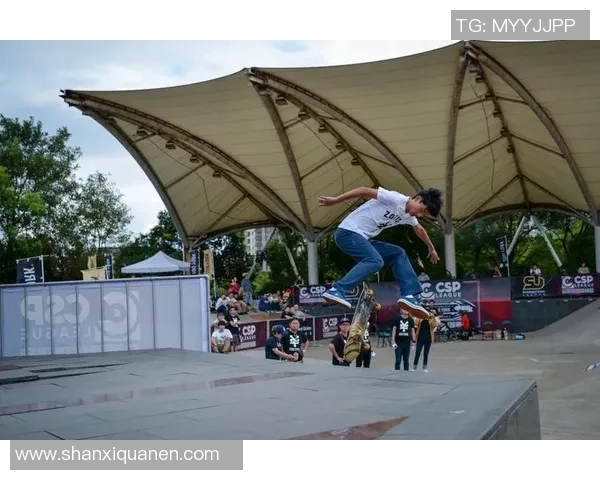 滑板精英赛回顾上海街舞队展现非凡实力与团队默契